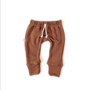 Childhoods Clothing | Acorn Gusset Pants | 2T